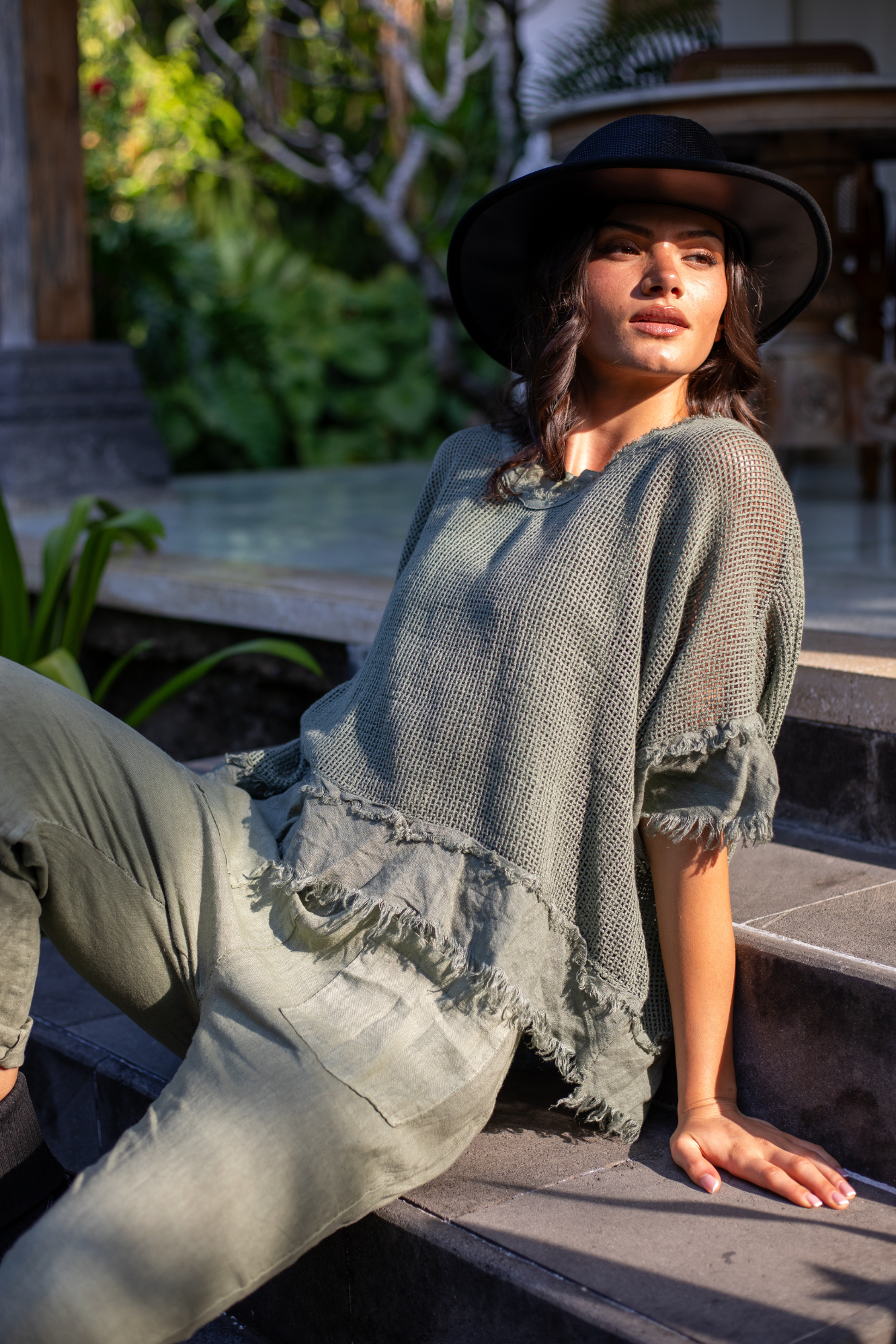 'Isla' Mesh Overlay Linen Top