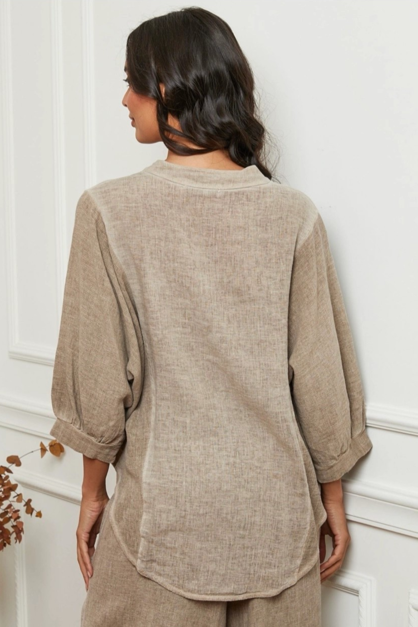 'Sasha' the Wanderer Linen Blouse - Mocha