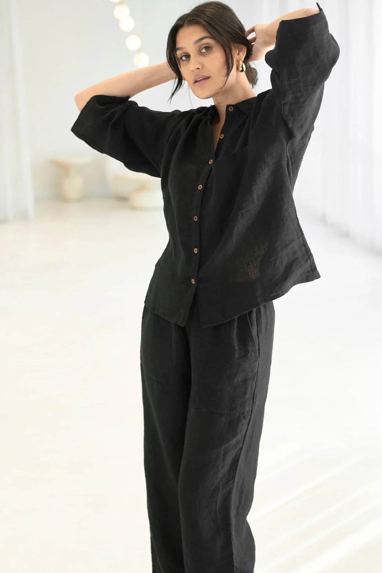 'Eadie' Linen Shirt - Basic Black