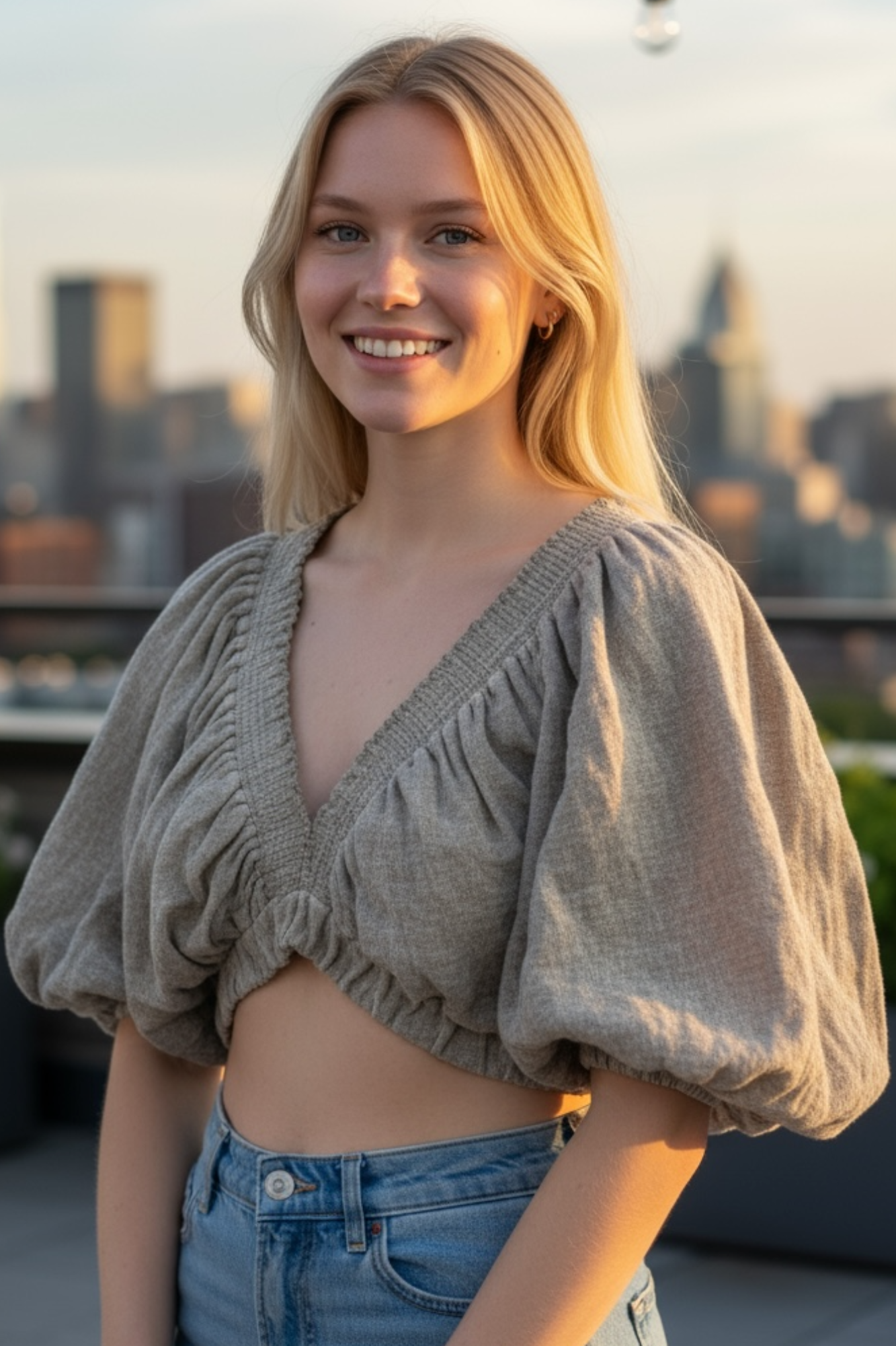 'Alice' Crop Top - Black/Taupe