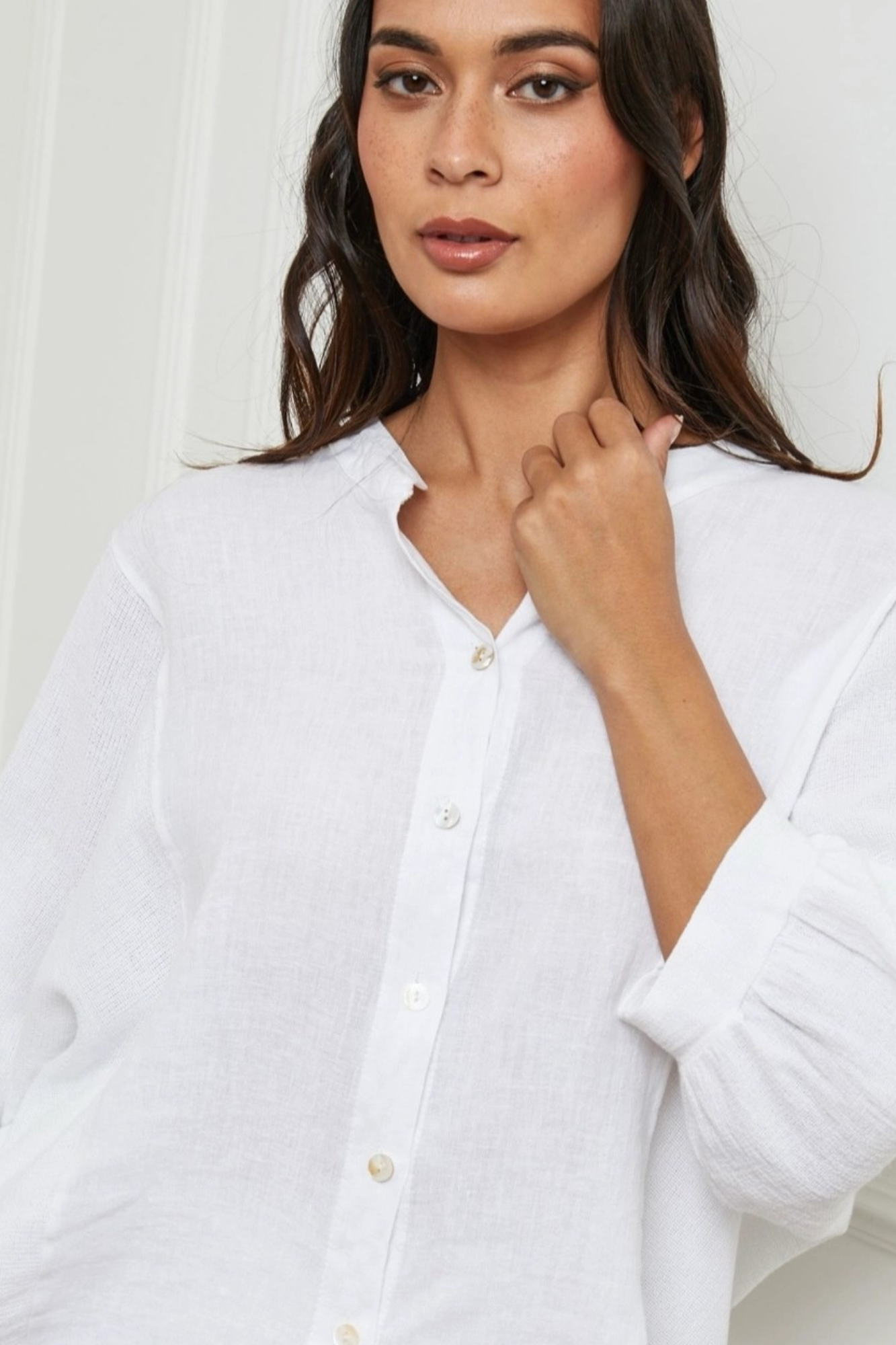 'Sasha' the Wanderer Linen Blouse - White