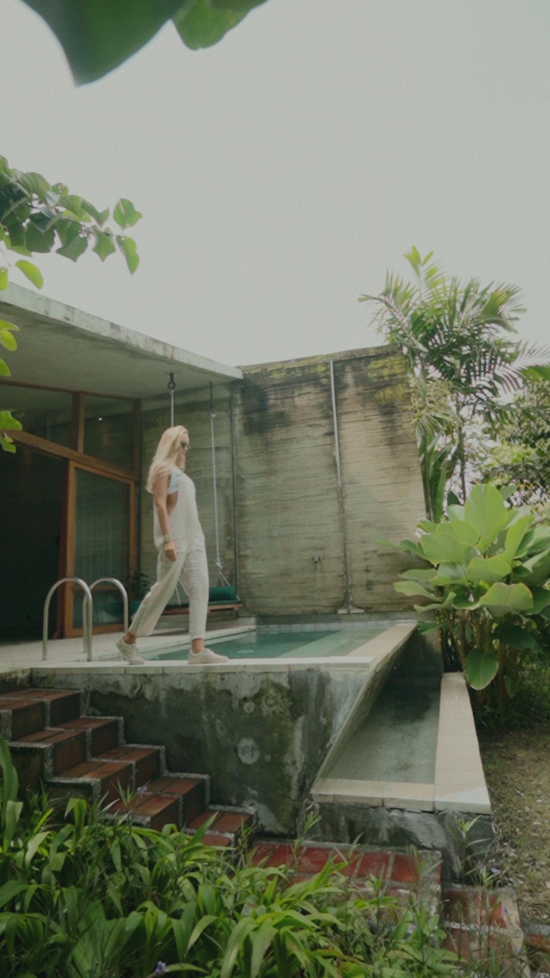 Load video: visionaries behind the scenes